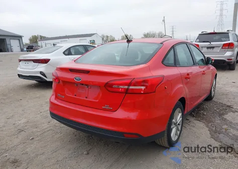 2016 Ford Focus Se z USA, uszkodzony, nr VIN 1FADP3F25GL251537